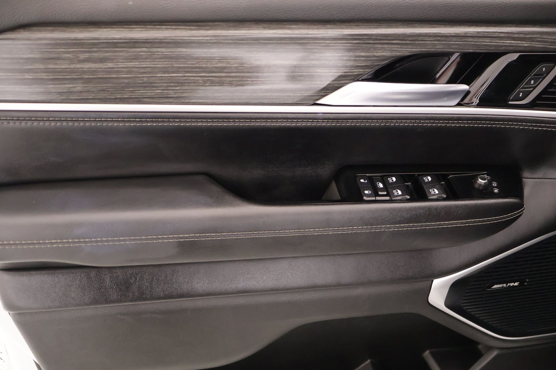 2023 Jeep Wagoneer Series II