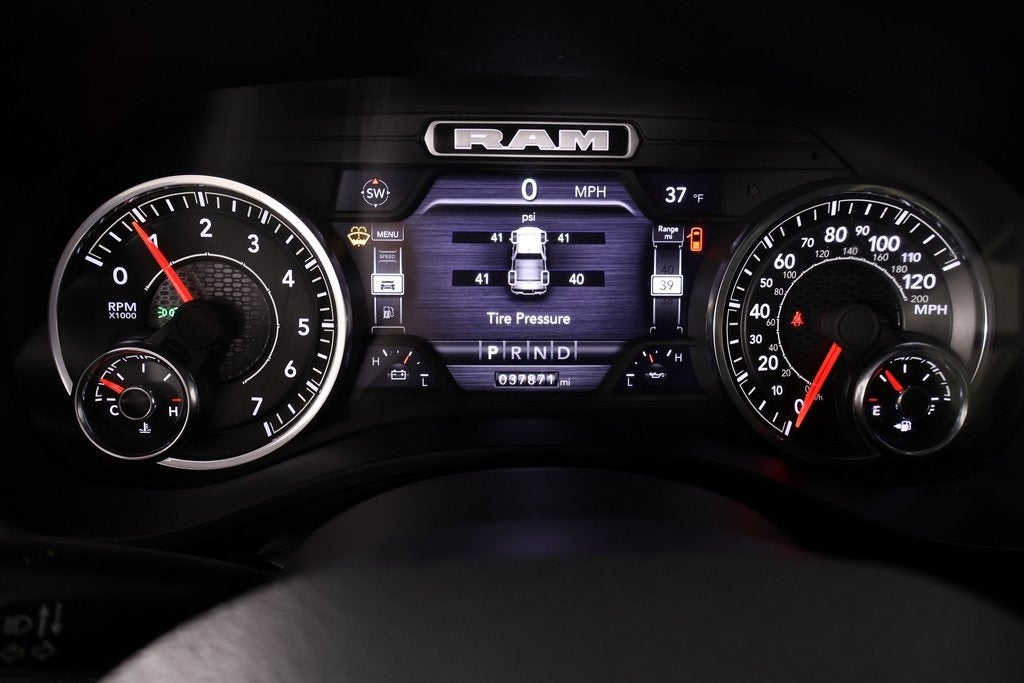 2024 RAM 1500 LARAMIE