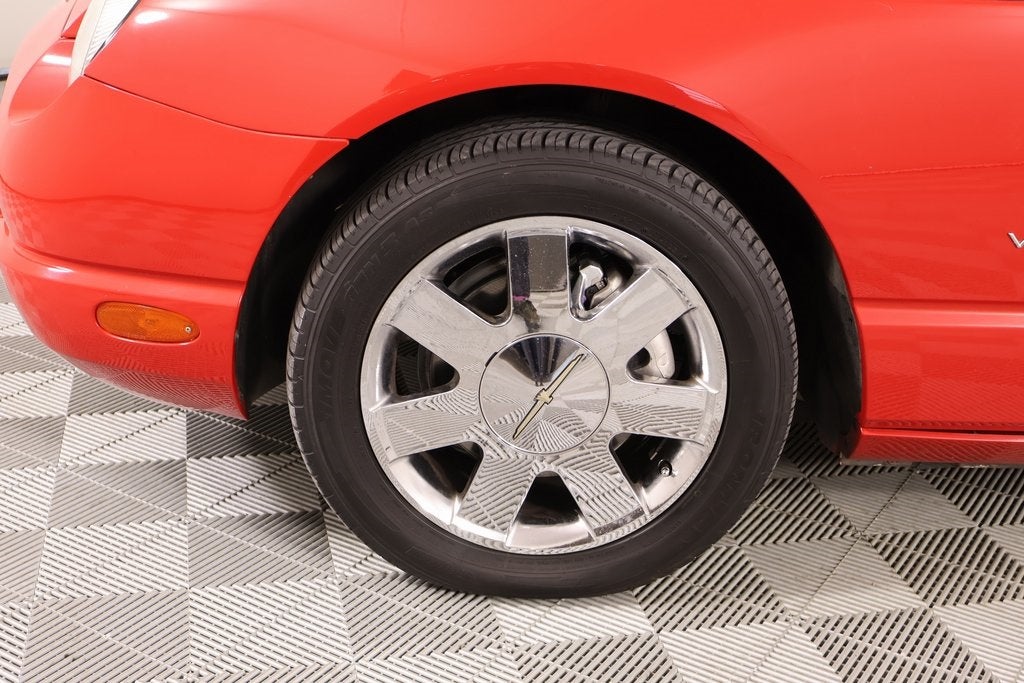 2003 Ford Thunderbird Base