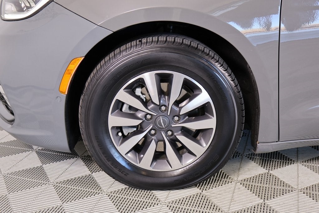 2022 Chrysler Pacifica Hybrid TOURING L