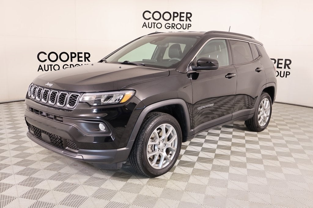 2024 Jeep Compass Latitude Lux