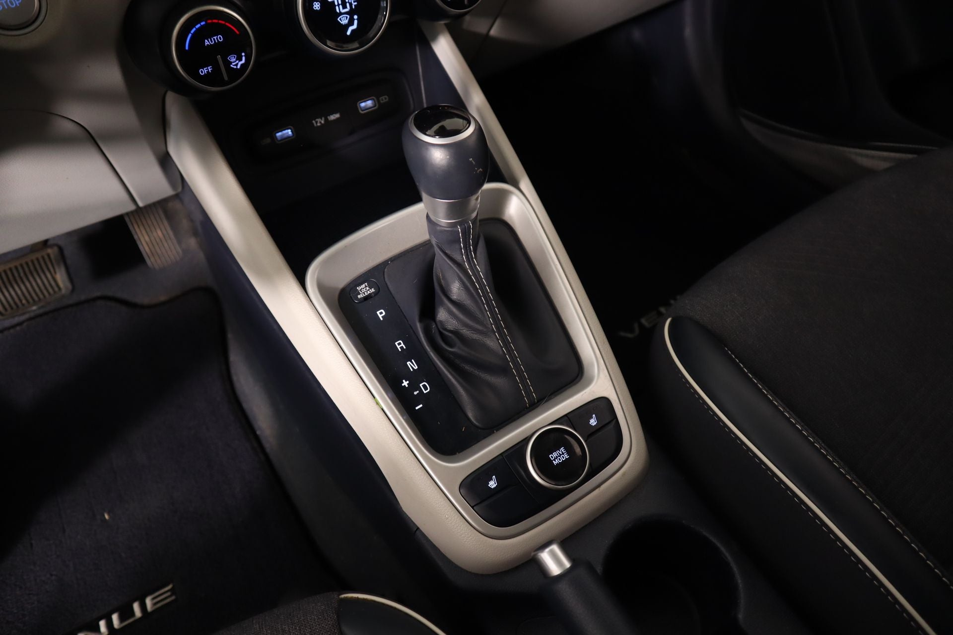 2022 Hyundai Venue Limited