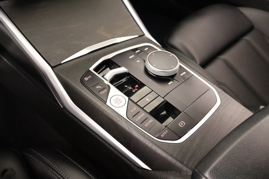 2023 BMW 3 Series 330i xDrive