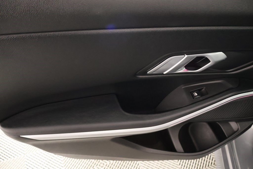 2023 BMW 3 Series 330i xDrive