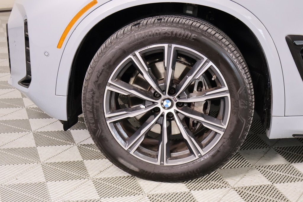 2025 BMW X5 xDrive40i M Sport