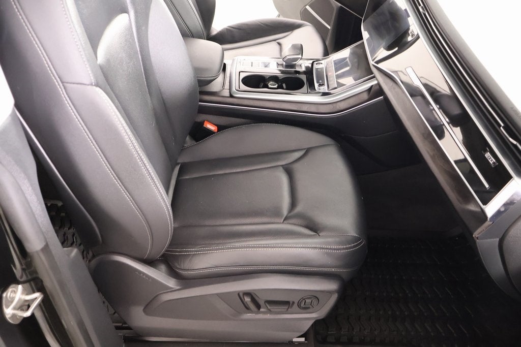 2022 Audi Q8 55 Premium Plus quattro