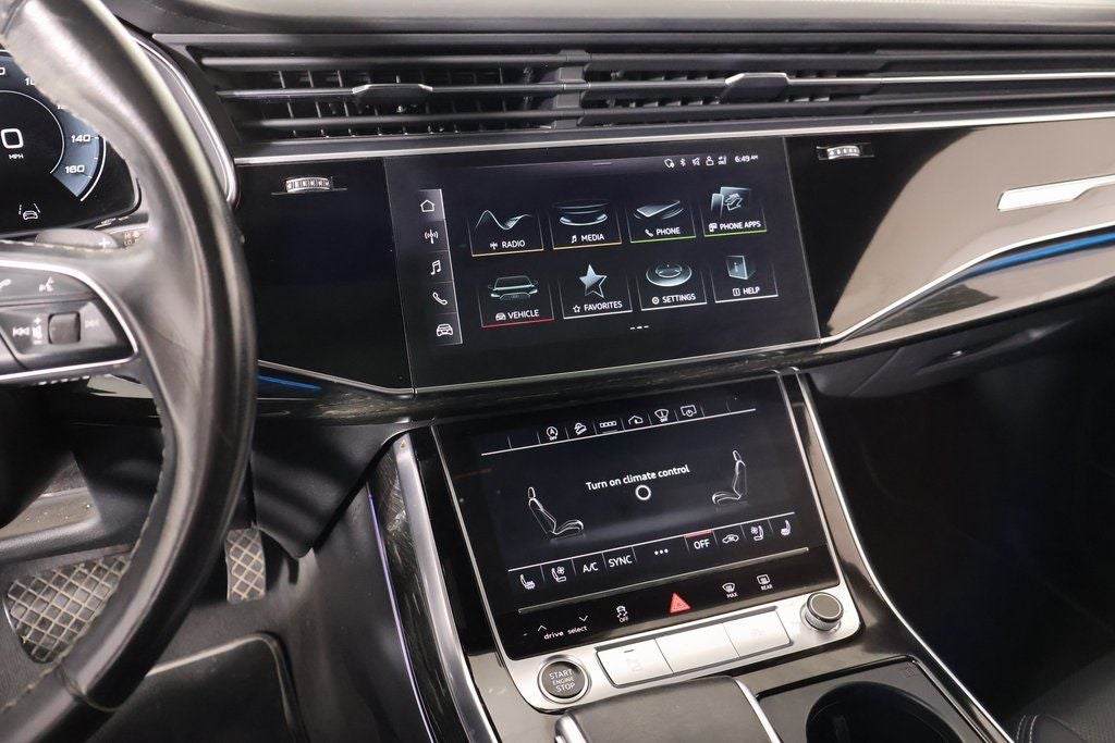 2021 Audi Q8 55 Prestige quattro