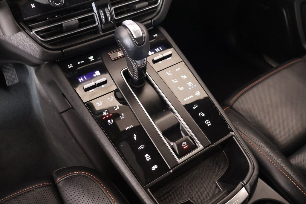 2025 Porsche Macan S