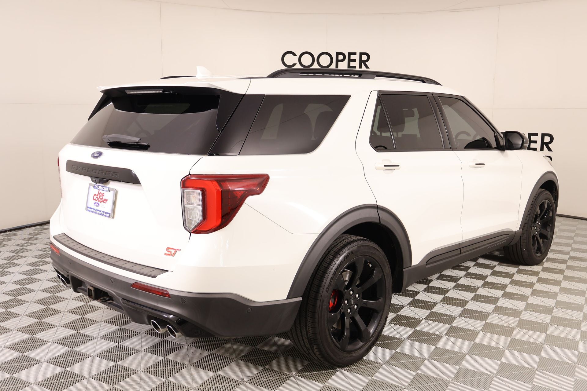 2020 Ford Explorer ST