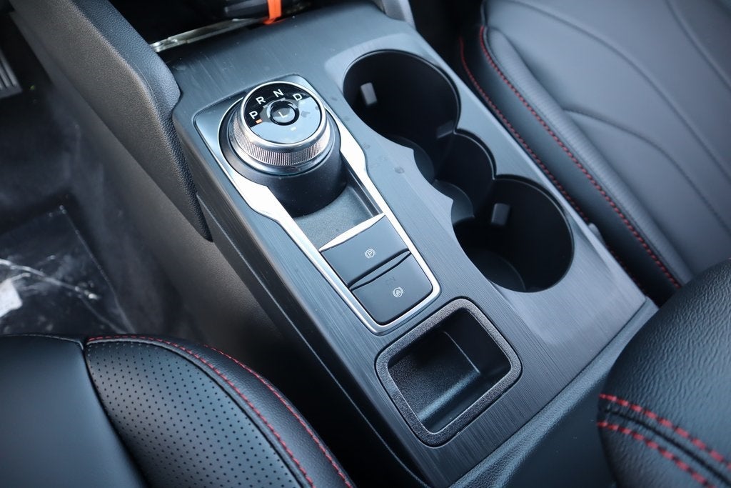 2026 Ford Escape ST-Line Elite