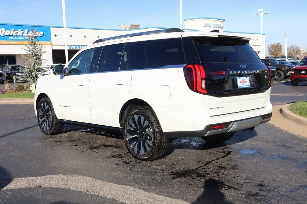 2025 Ford Expedition Platinum