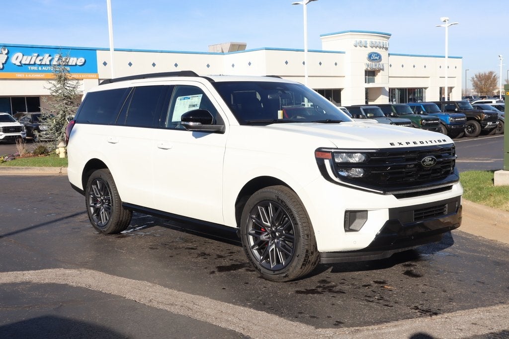 2025 Ford Expedition Platinum