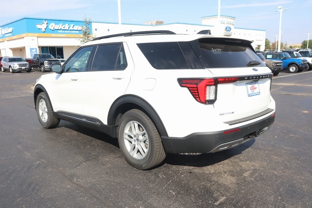 2025 Ford Explorer Active