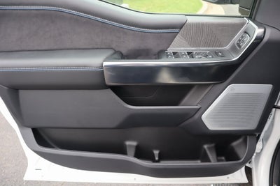 2025 Ford Super Duty F-250 SRW Platinum