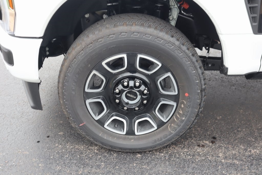 2025 Ford Super Duty F-250 SRW Platinum