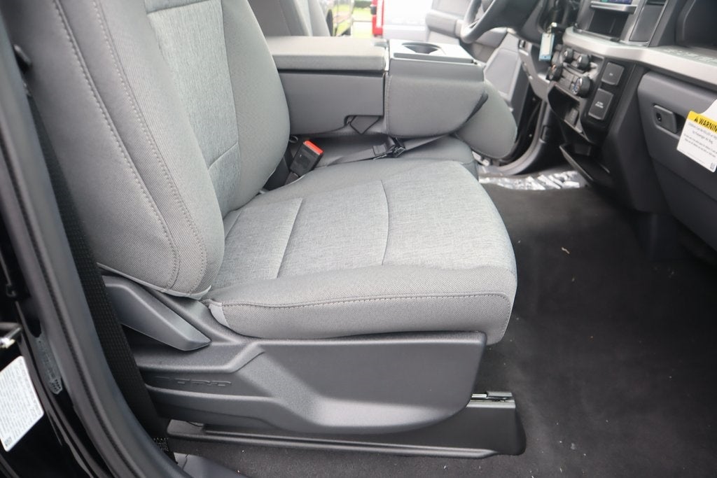 2025 Ford Super Duty F-250 SRW XL