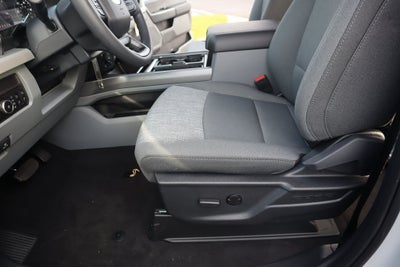 2026 Ford Super Duty F-350 SRW XLT