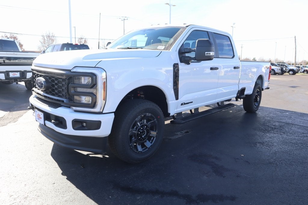 2026 Ford Super Duty F-350 SRW XL