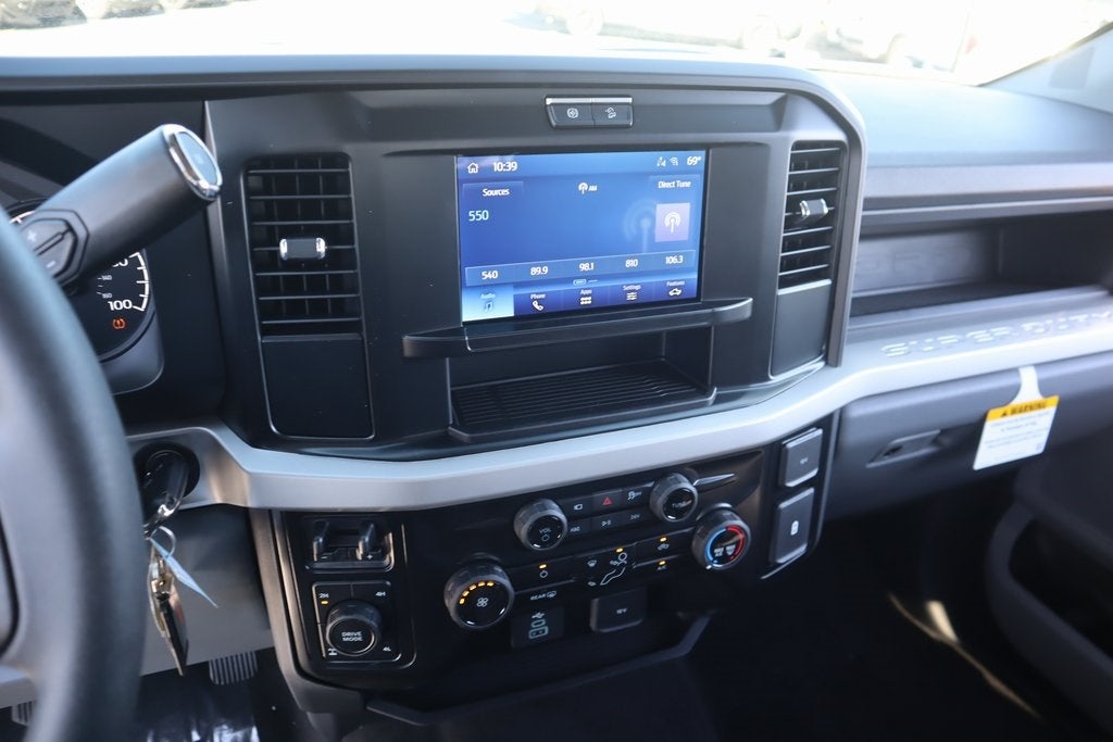 2026 Ford Super Duty F-350 SRW XL