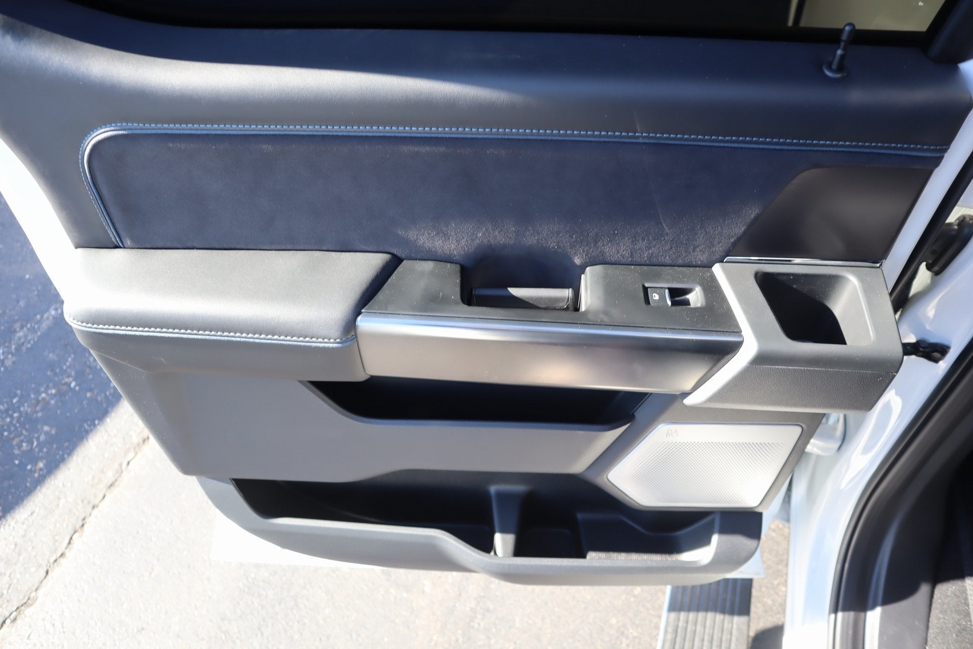 2026 Ford Super Duty F-350 DRW Platinum