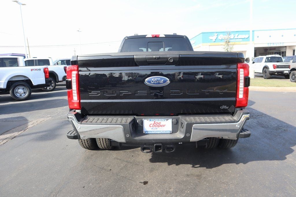 2026 Ford Super Duty F-350 DRW XLT