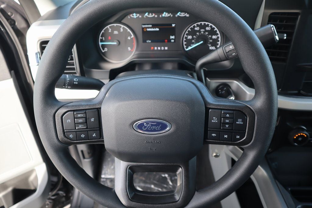 2026 Ford Super Duty F-350 DRW XLT