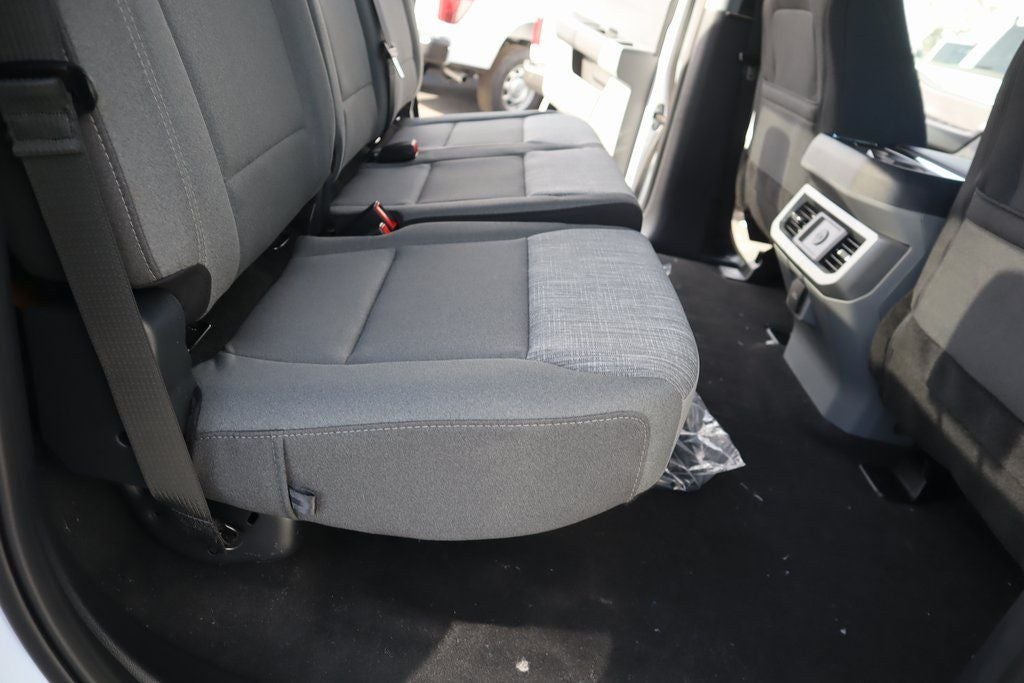 2026 Ford Super Duty F-350 DRW XLT