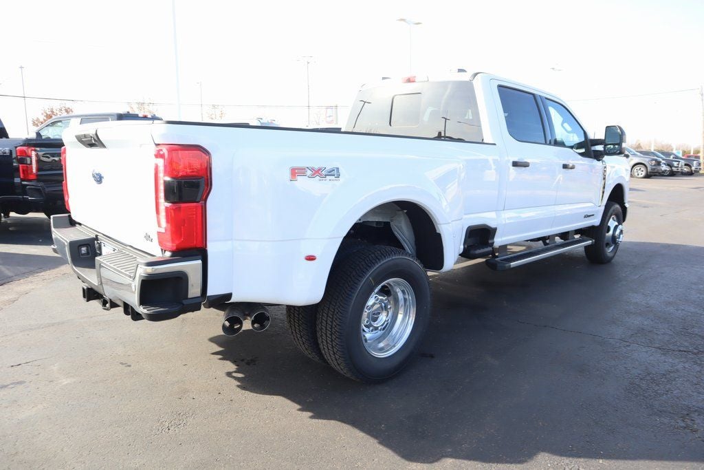 2026 Ford Super Duty F-350 DRW XLT