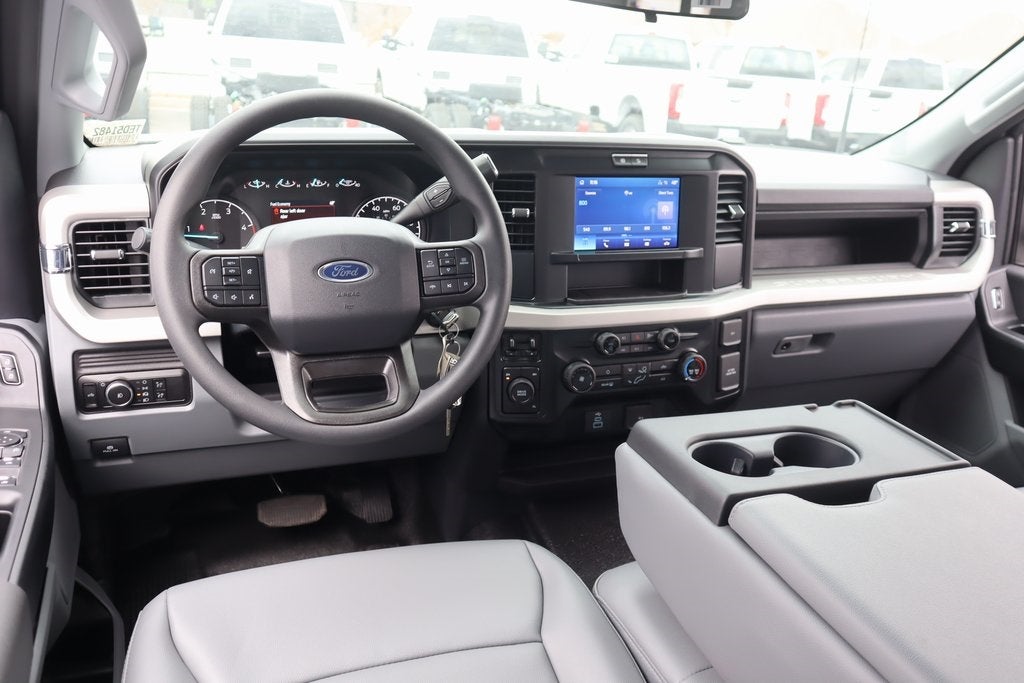 2026 Ford Super Duty F-450 DRW XL