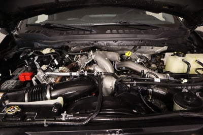 2024 Ford Super Duty F-450 DRW LARIAT