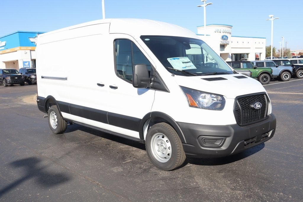 2026 Ford Transit Cargo Van Base