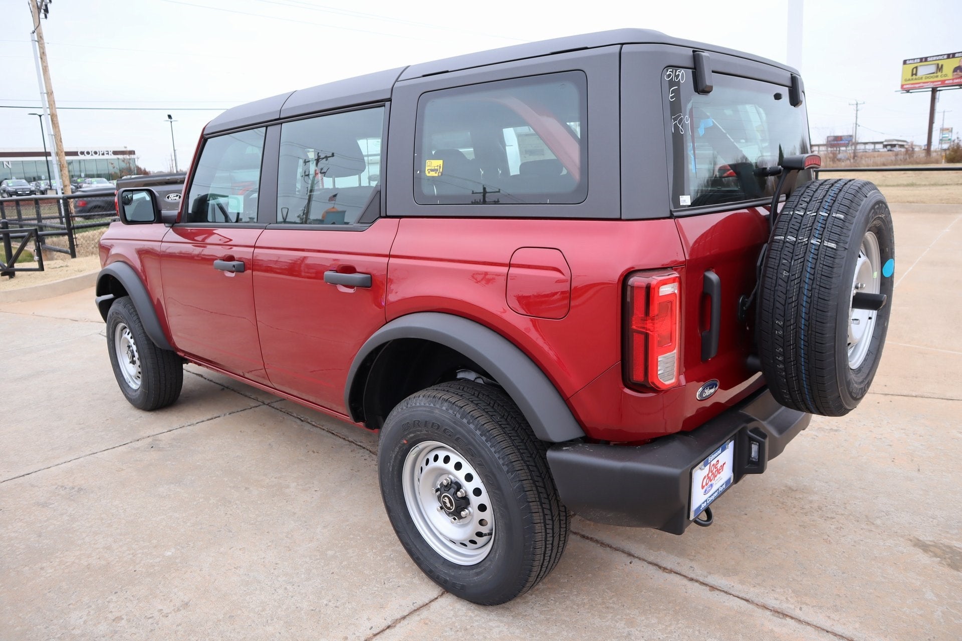 2025 Ford Bronco Base