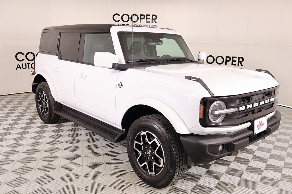 2025 Ford Bronco Outer Banks