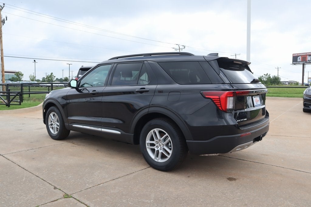 2025 Ford Explorer Active