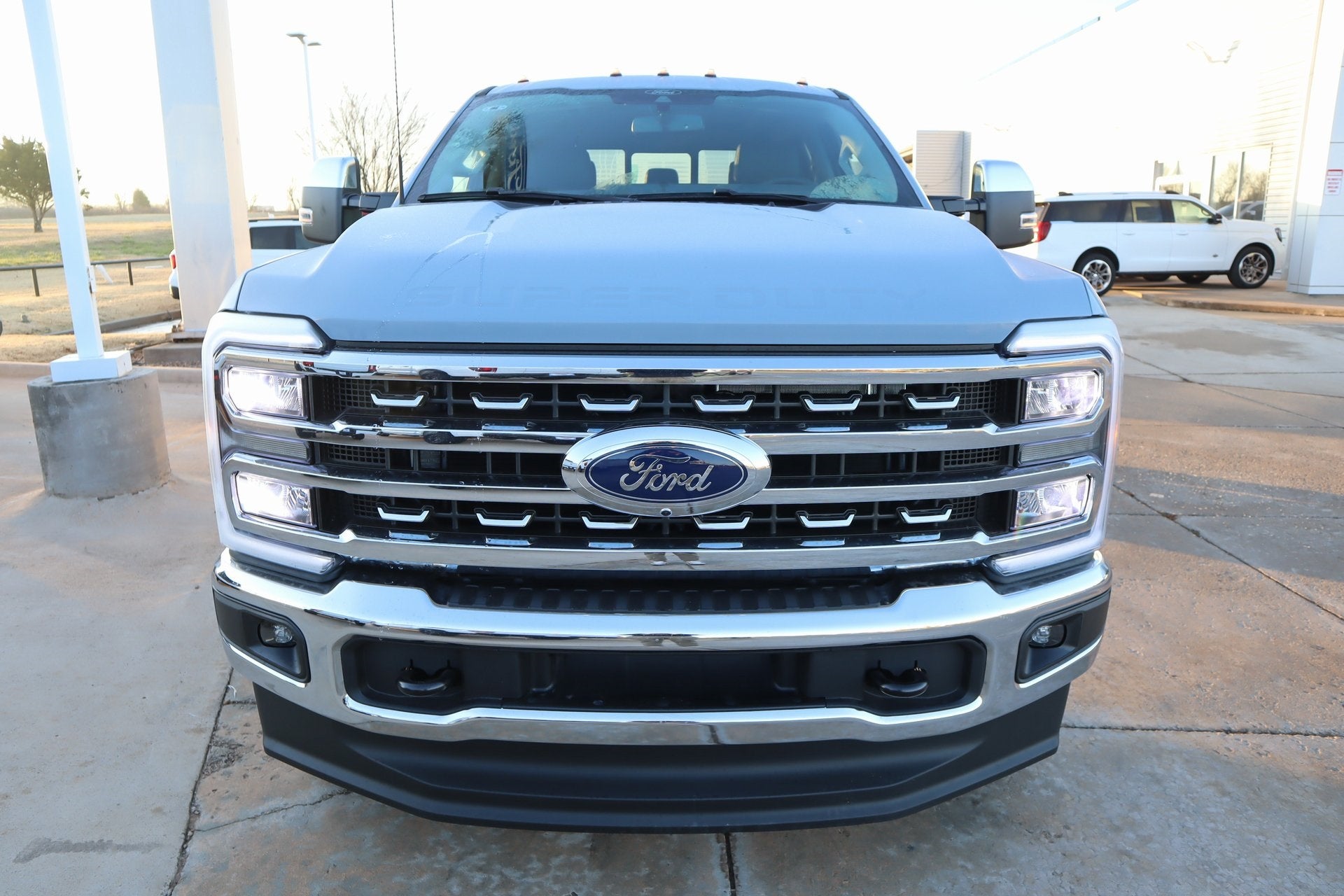 2026 Ford Super Duty F-350 SRW Lariat