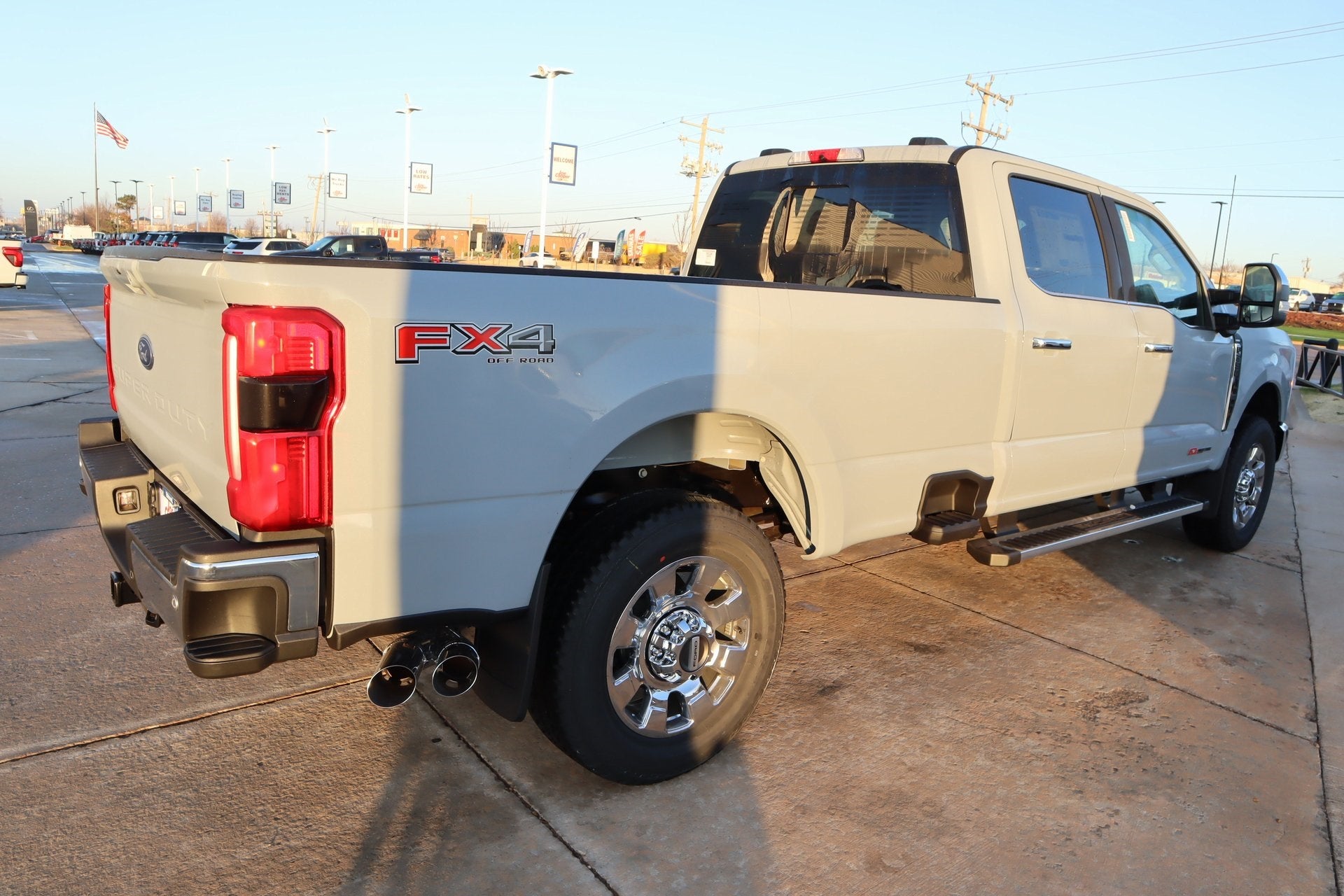 2026 Ford Super Duty F-350 SRW Lariat