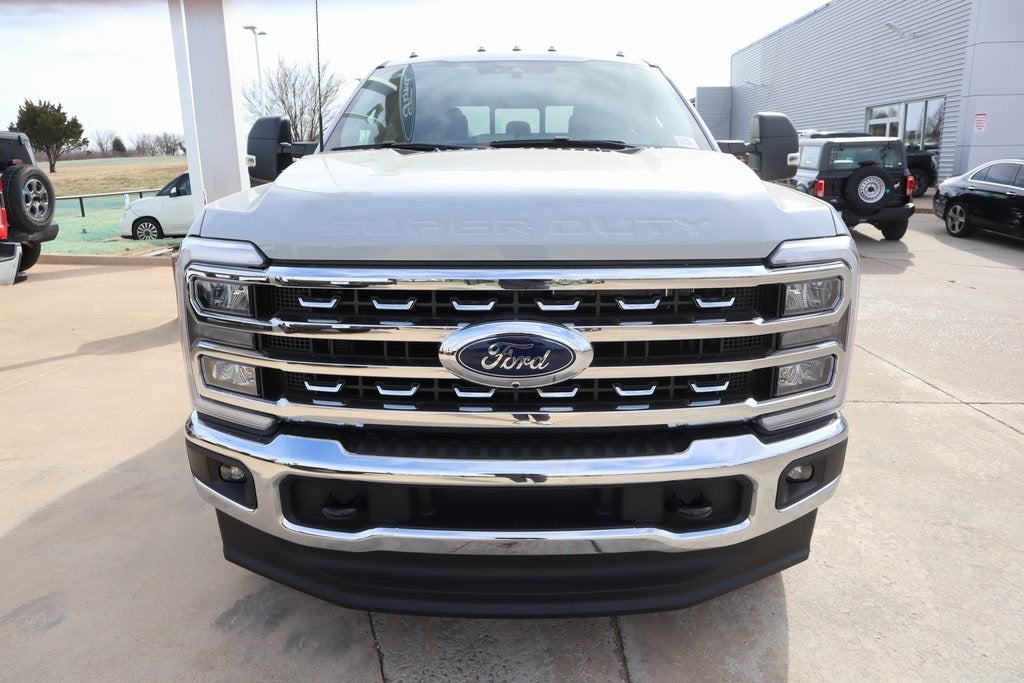 2026 Ford Super Duty F-350 SRW XLT