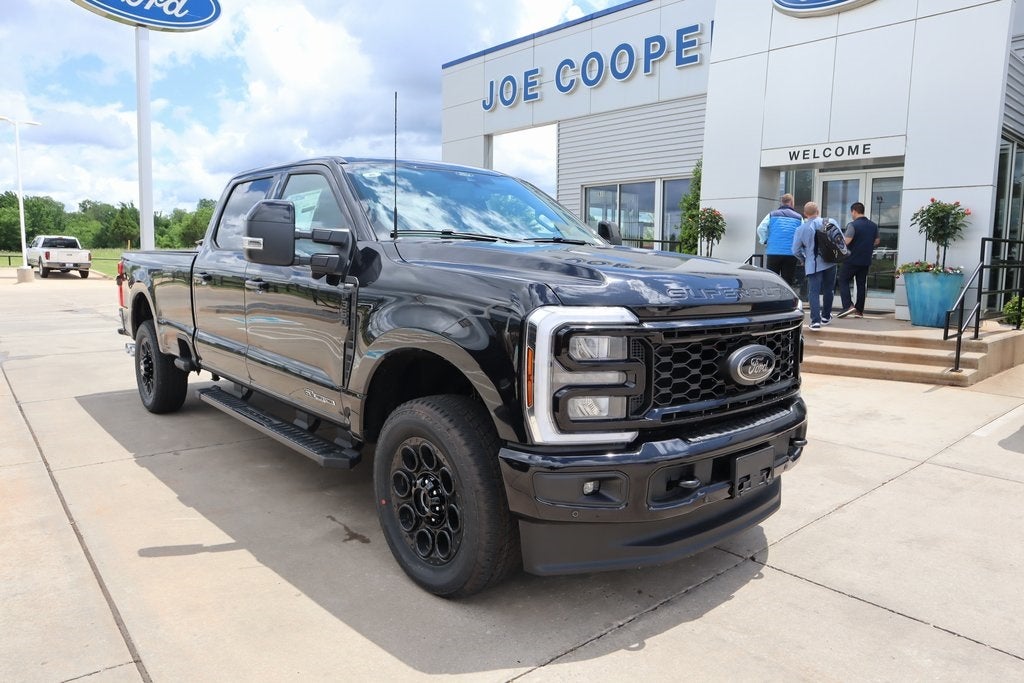 2025 Ford Super Duty F-350 SRW Lariat