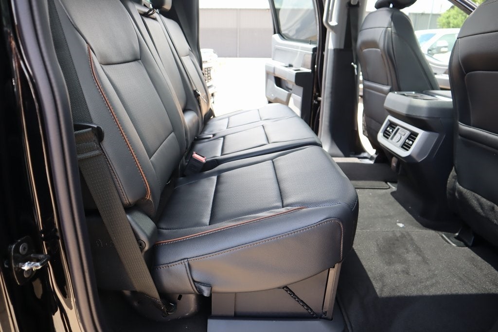 2025 Ford Super Duty F-350 SRW Lariat