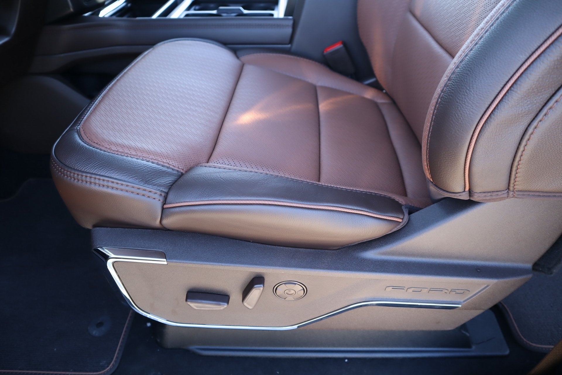 2026 Ford Super Duty F-350 DRW King Ranch DRW