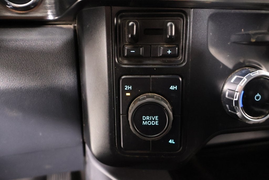 2024 Ford Super Duty F-350 DRW Lariat DRW