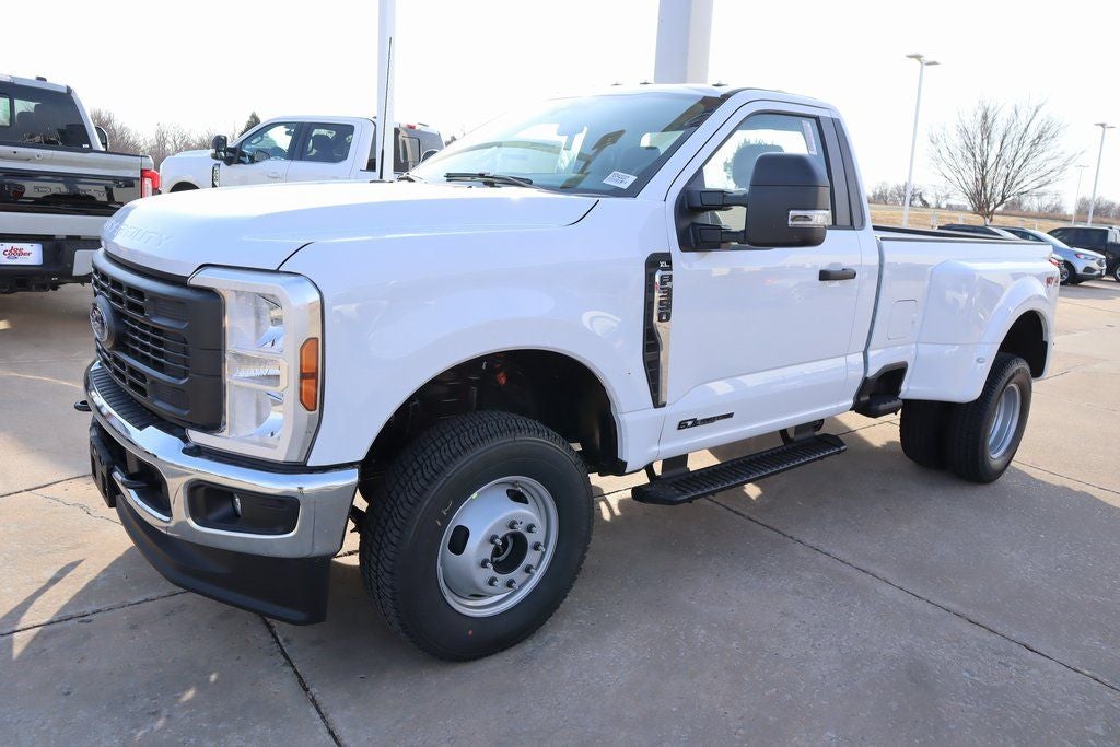 2026 Ford Super Duty F-350 DRW XL DRW