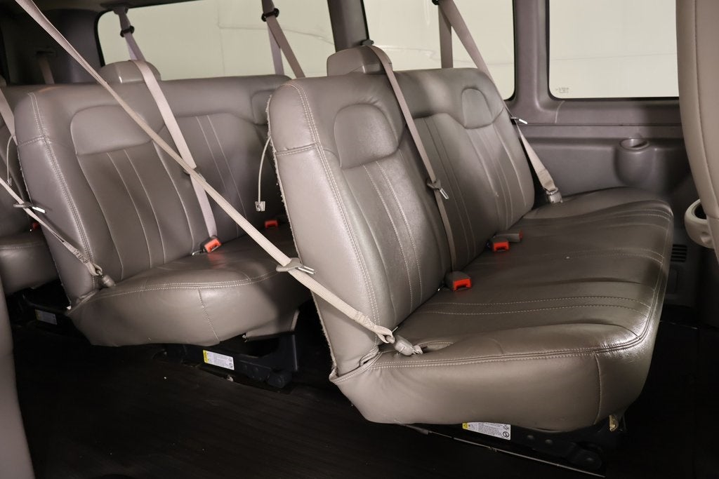 2020 Chevrolet Express Passenger LS Passenger