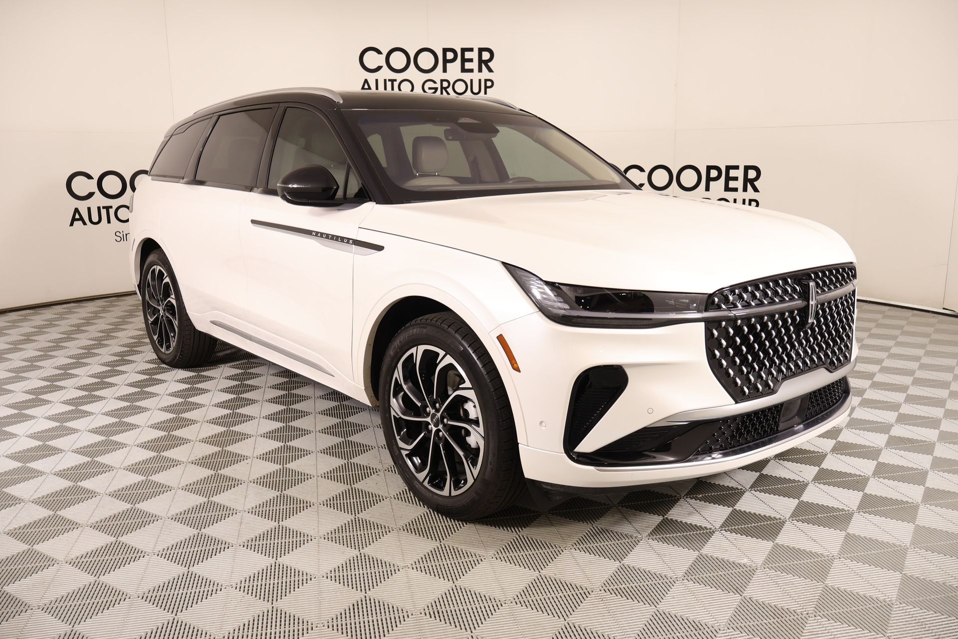 2024 Lincoln Nautilus Reserve