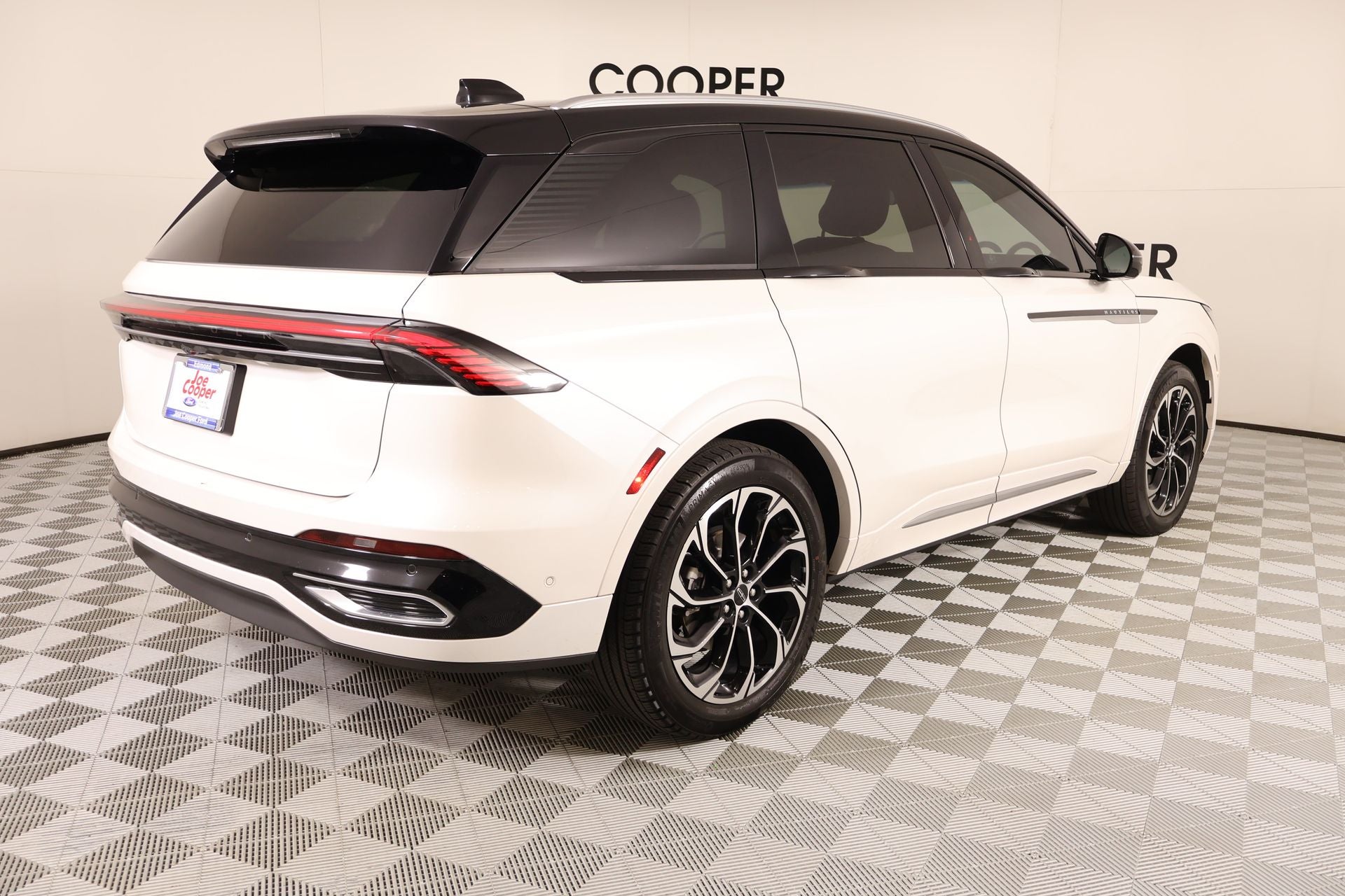 2024 Lincoln Nautilus Reserve