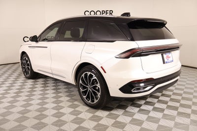 2024 Lincoln Nautilus Reserve