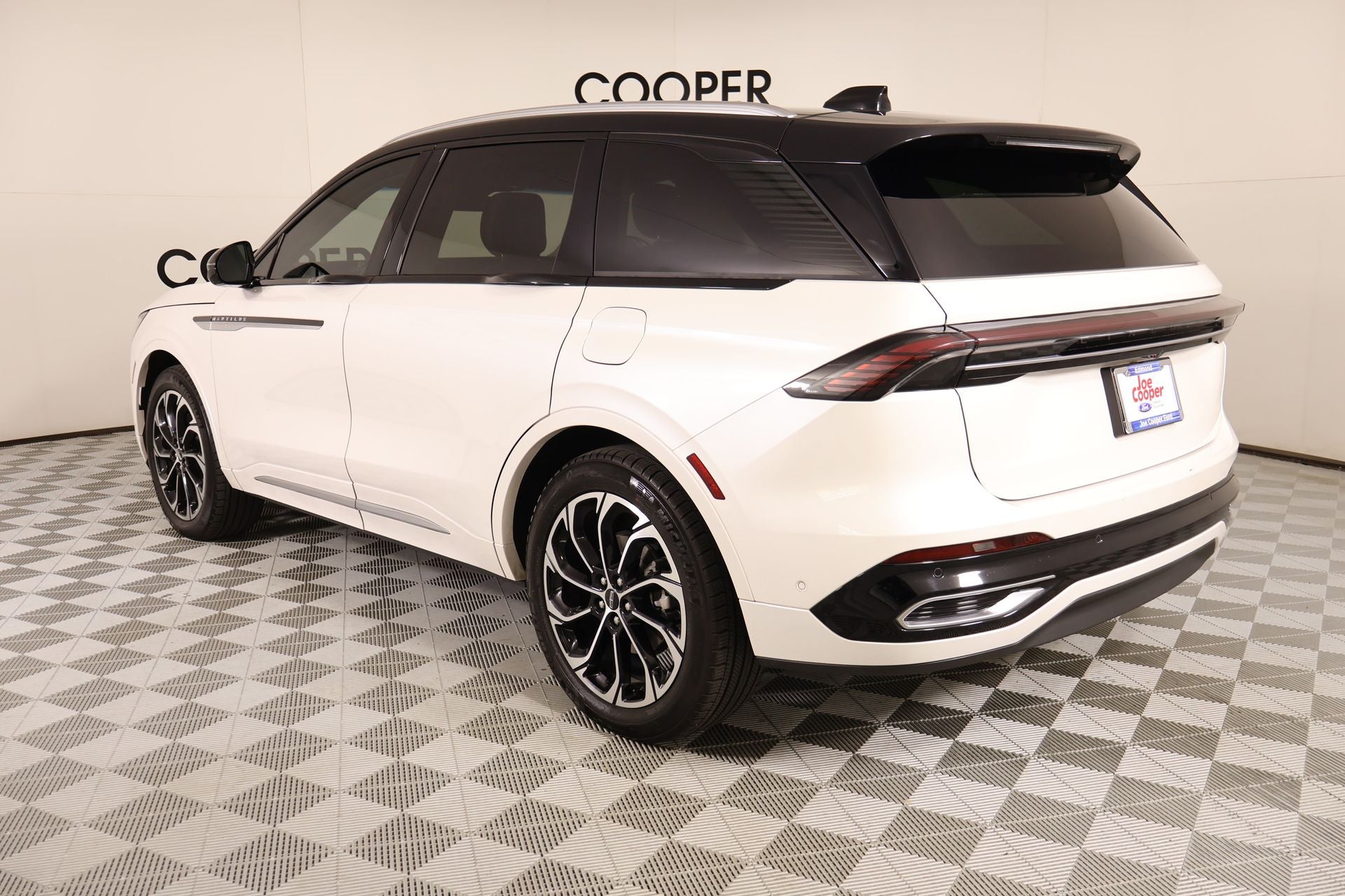 2024 Lincoln Nautilus Reserve