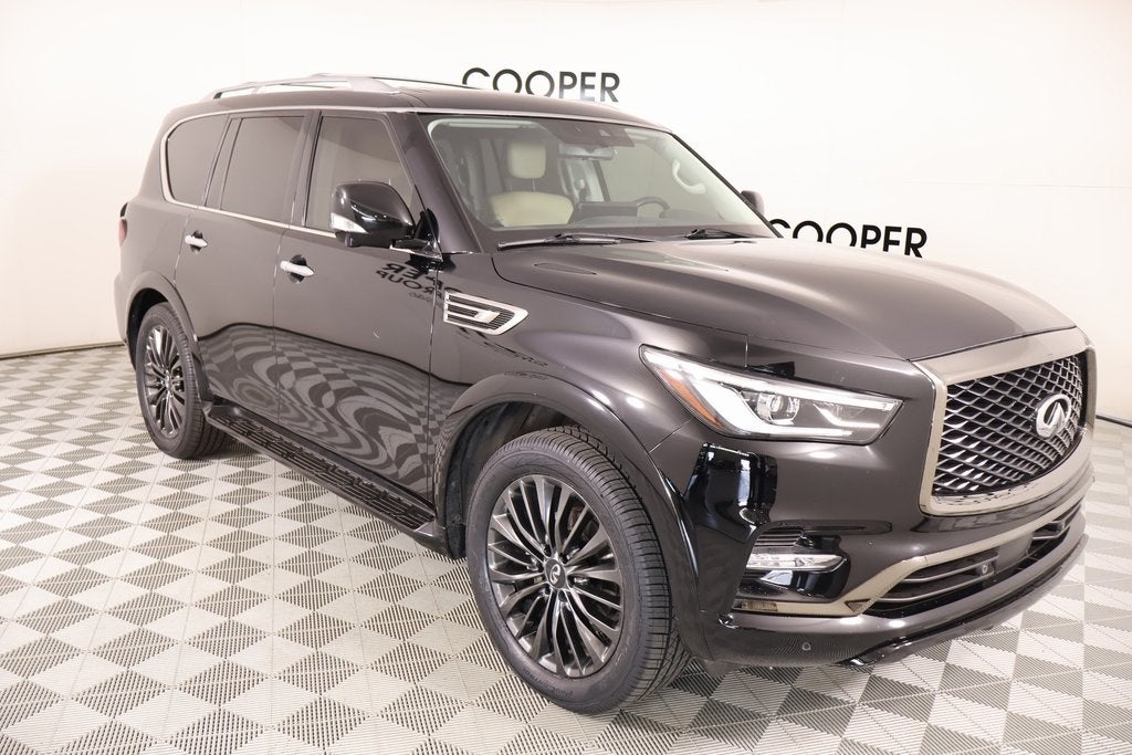 2022 INFINITI QX80 Premium Select