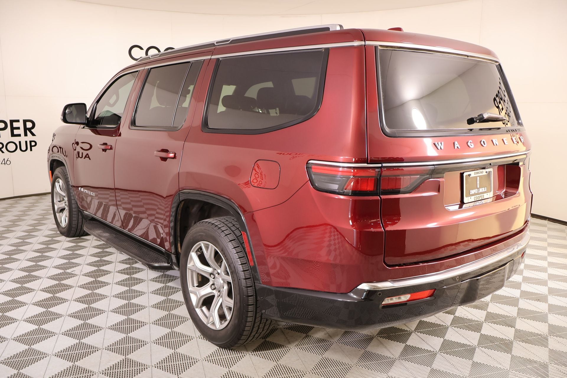 2022 Jeep Wagoneer Series II