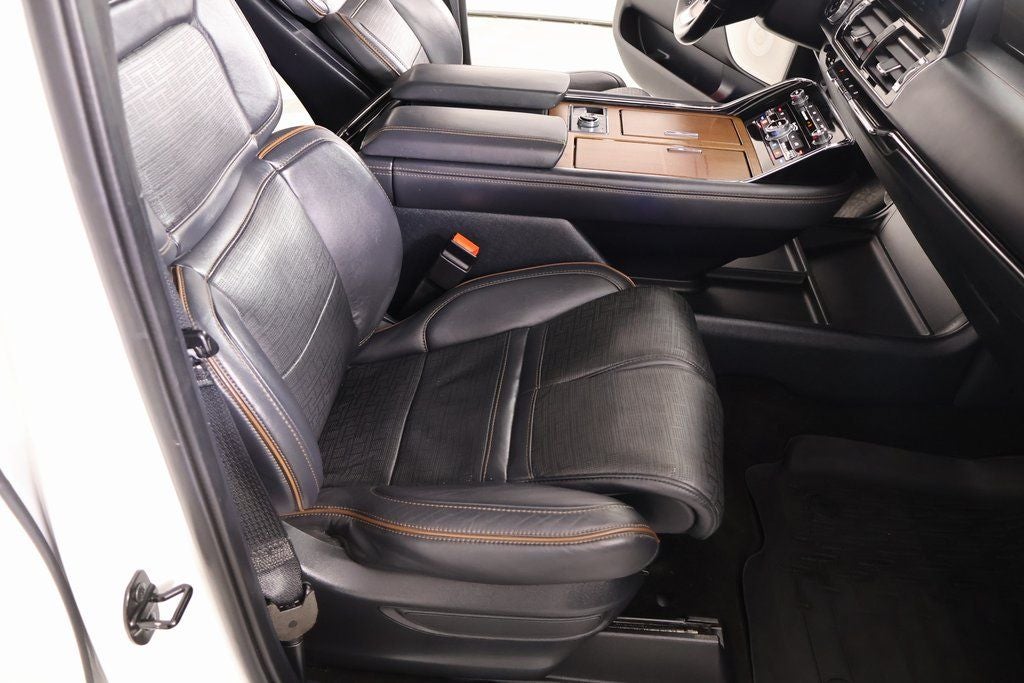 2023 Lincoln Navigator L L Black Label